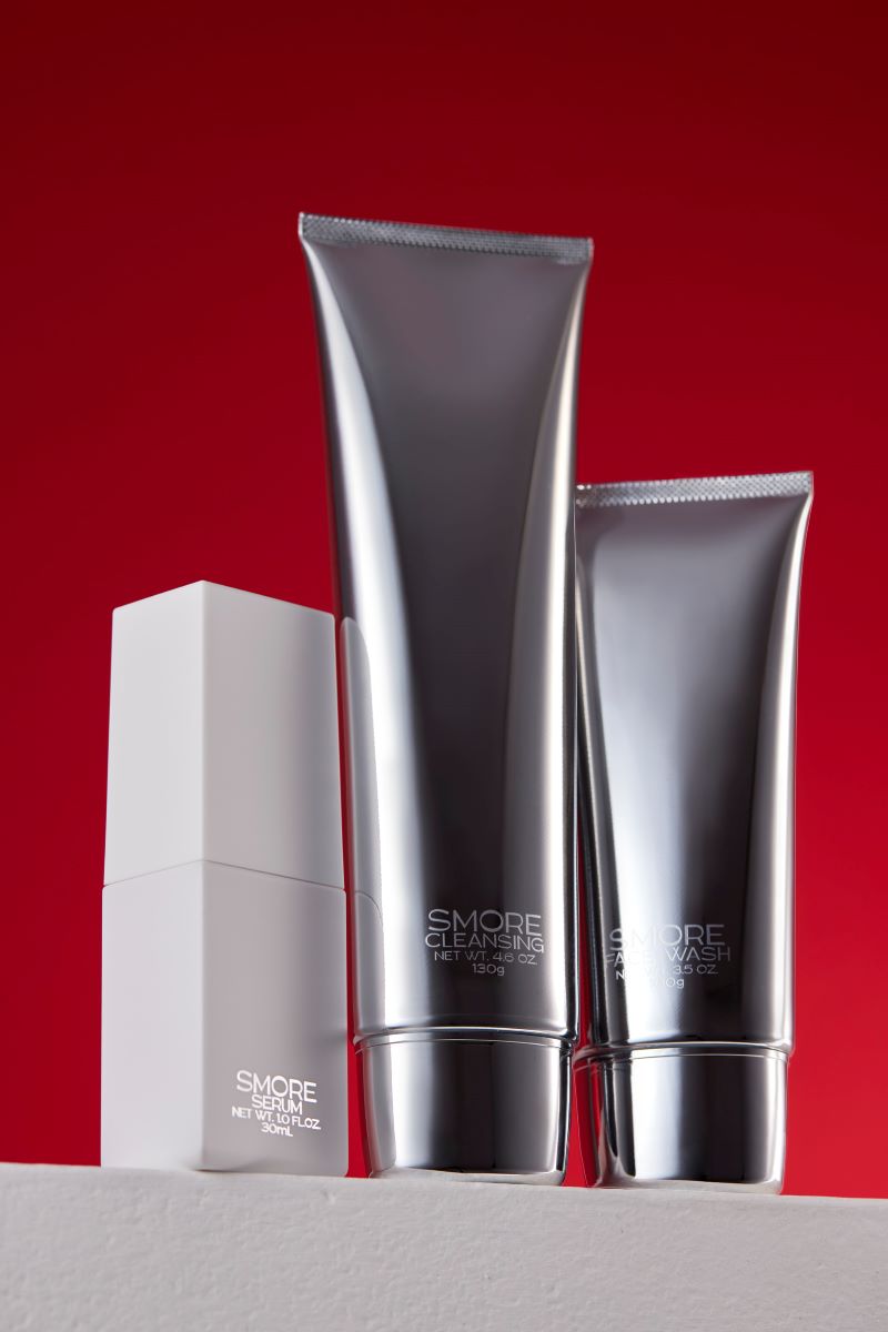 どんな毛穴悩みも解消！肌が変わると噂の【スモアの5分クレンジング