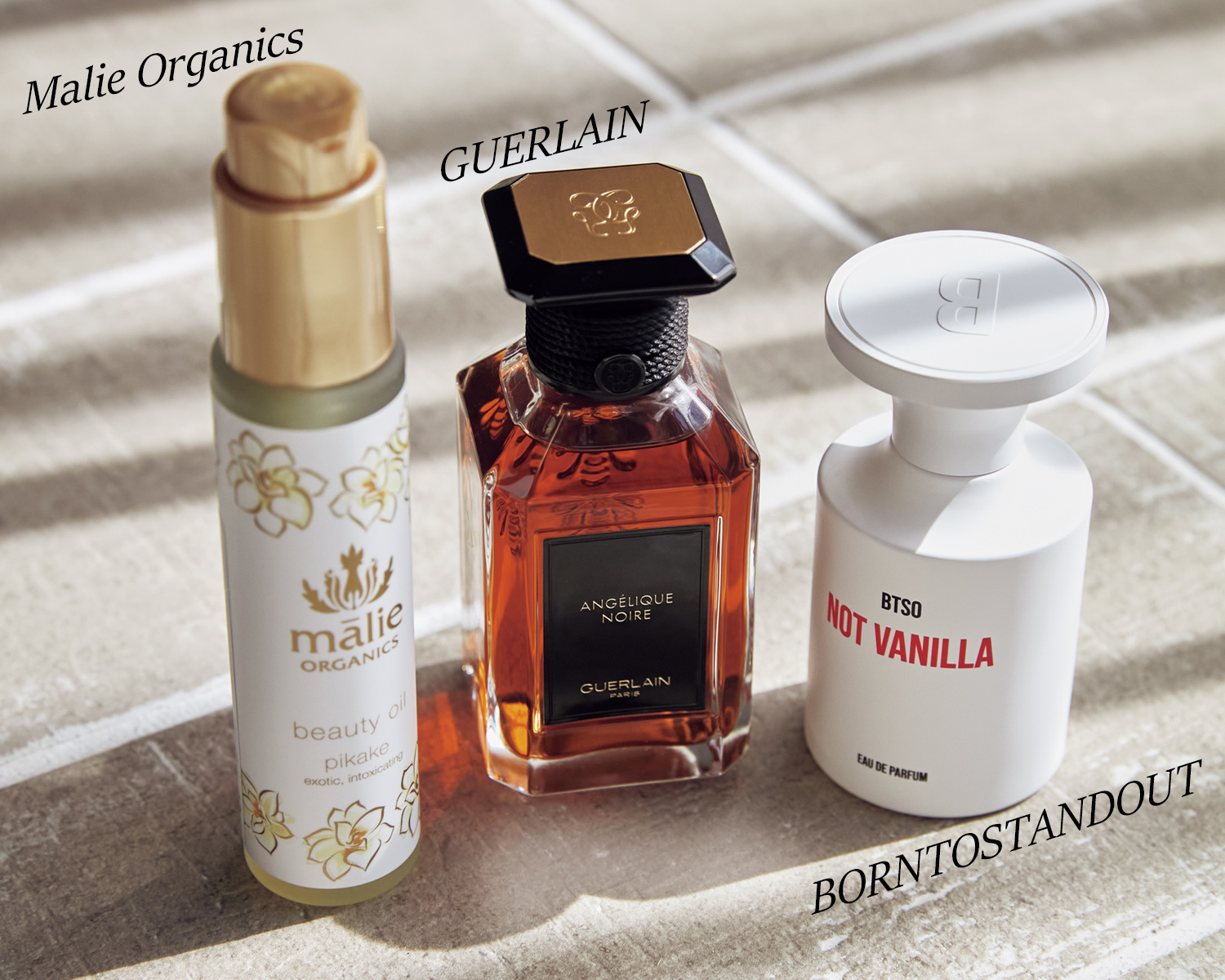 ☆新品未使用☆ Kylie Cosmetics香水50ml 箱無し(日本未発売) ☆新品