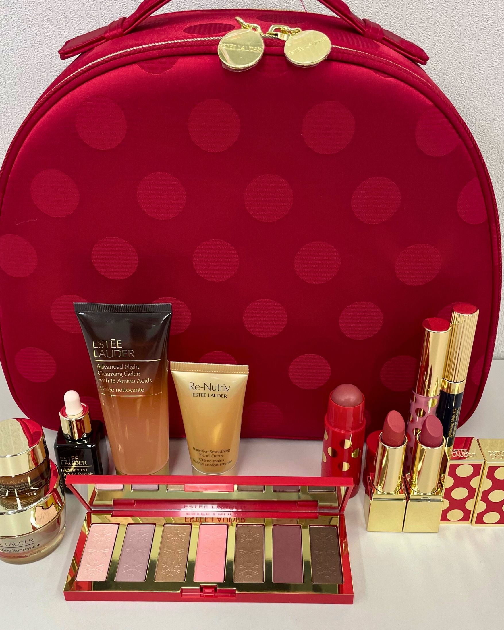 2025クリスマスコフレ】エスティローダー恒例のセットはスキンケアから