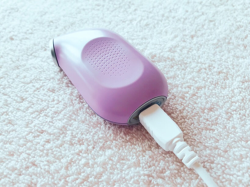 トリアスキンエイジングアイケアレーザーたるみ効果を口コミレビュー