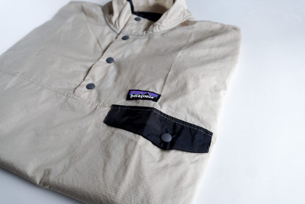 サイズ感】パタゴニア「フーディニ スナップT プルオーバー」を