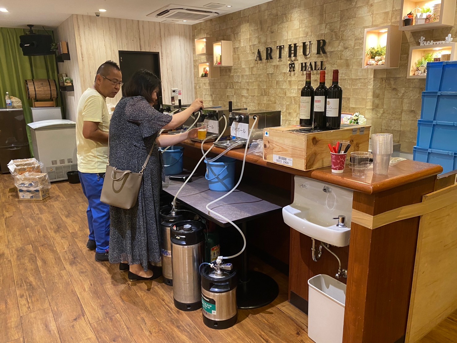 手ぶらでキンキン！ビールサーバーが自宅に届くサービスとは