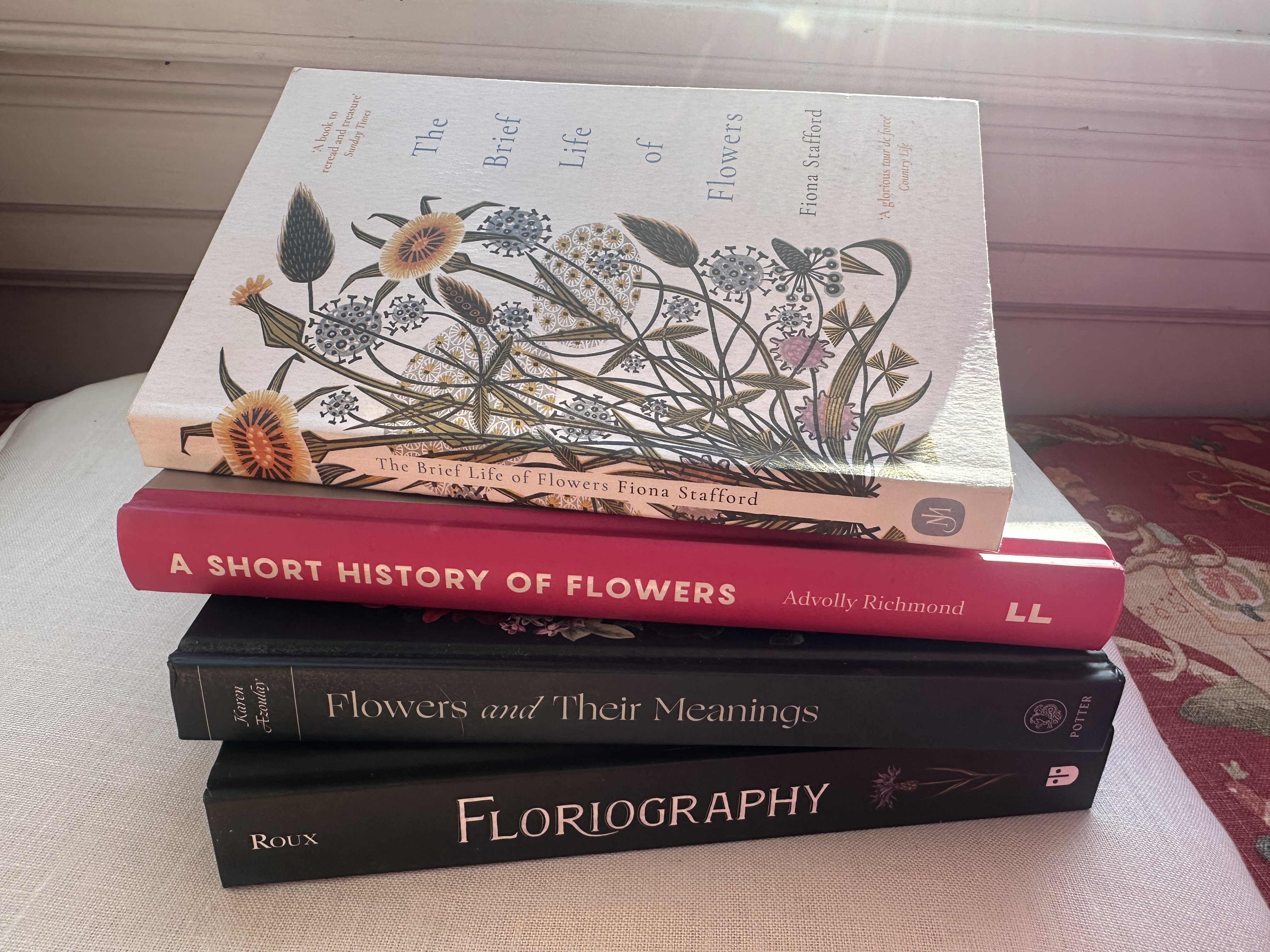 Four book reviews about floral histories