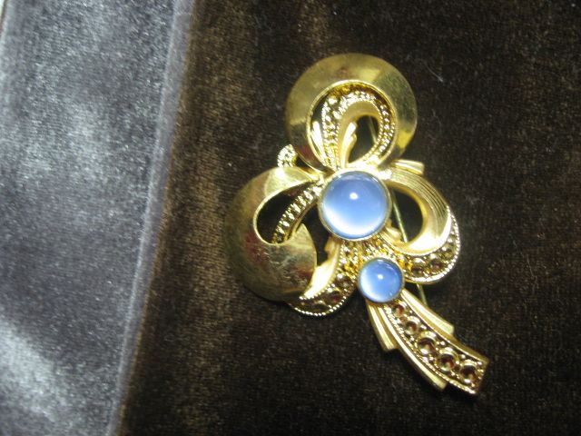 ブルームーンストーンブローチ(ヴィンテージ) - アンティーク