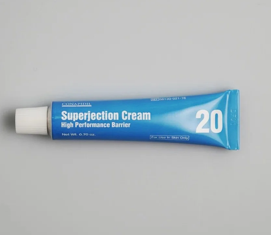 スーパージェクション20クリーム」が凄い！プロも注目するCONAPIDIL