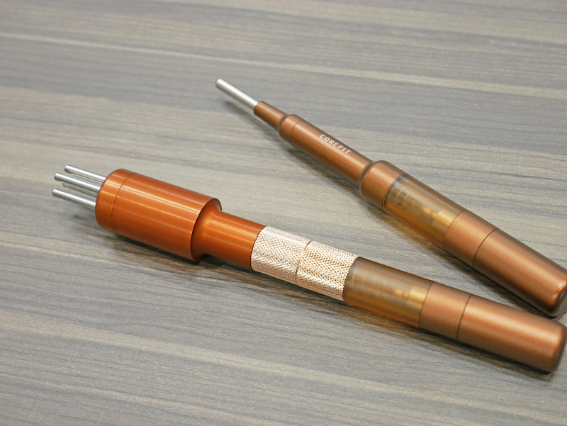 大人気ペン型美顔器が進化！コアフィット「フェイスポインター D-Pro