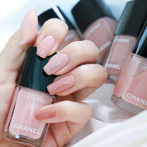 THREE 22秋コレクション！今から使えるくすみピンクベージュネイル