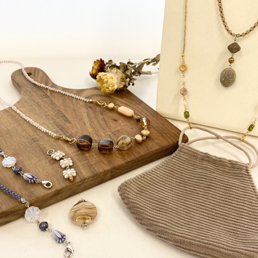 マスクコードにも使えちゃう♪ 2WAYビーズネックレスの作り方 - 大人