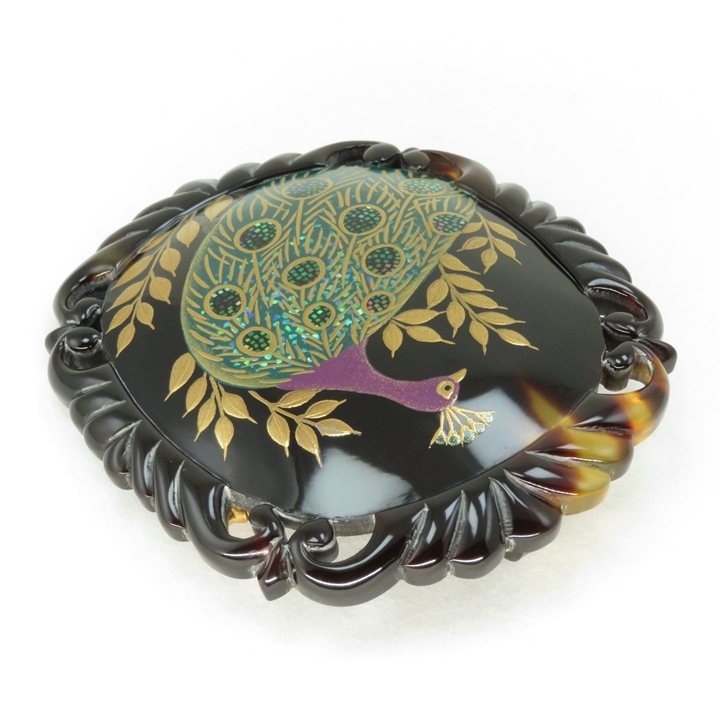鼈甲 ブローチ 螺鈿蒔絵 孔雀 ペンダント兼用 K18金具 べっ甲 本鼈甲