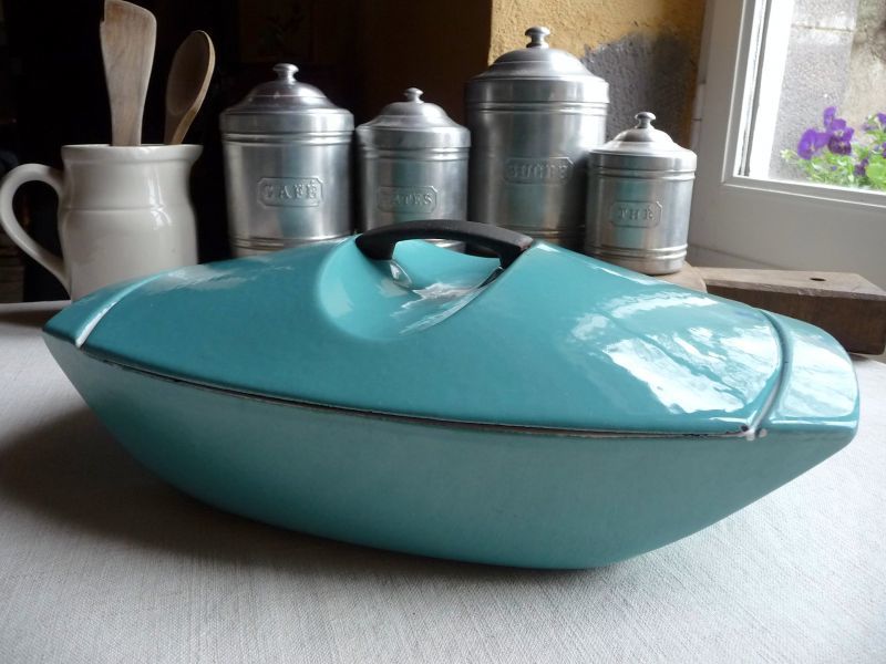 ルクルーゼ レイモンド・ローウィ '' コケル '' ターコイズ （日本国内