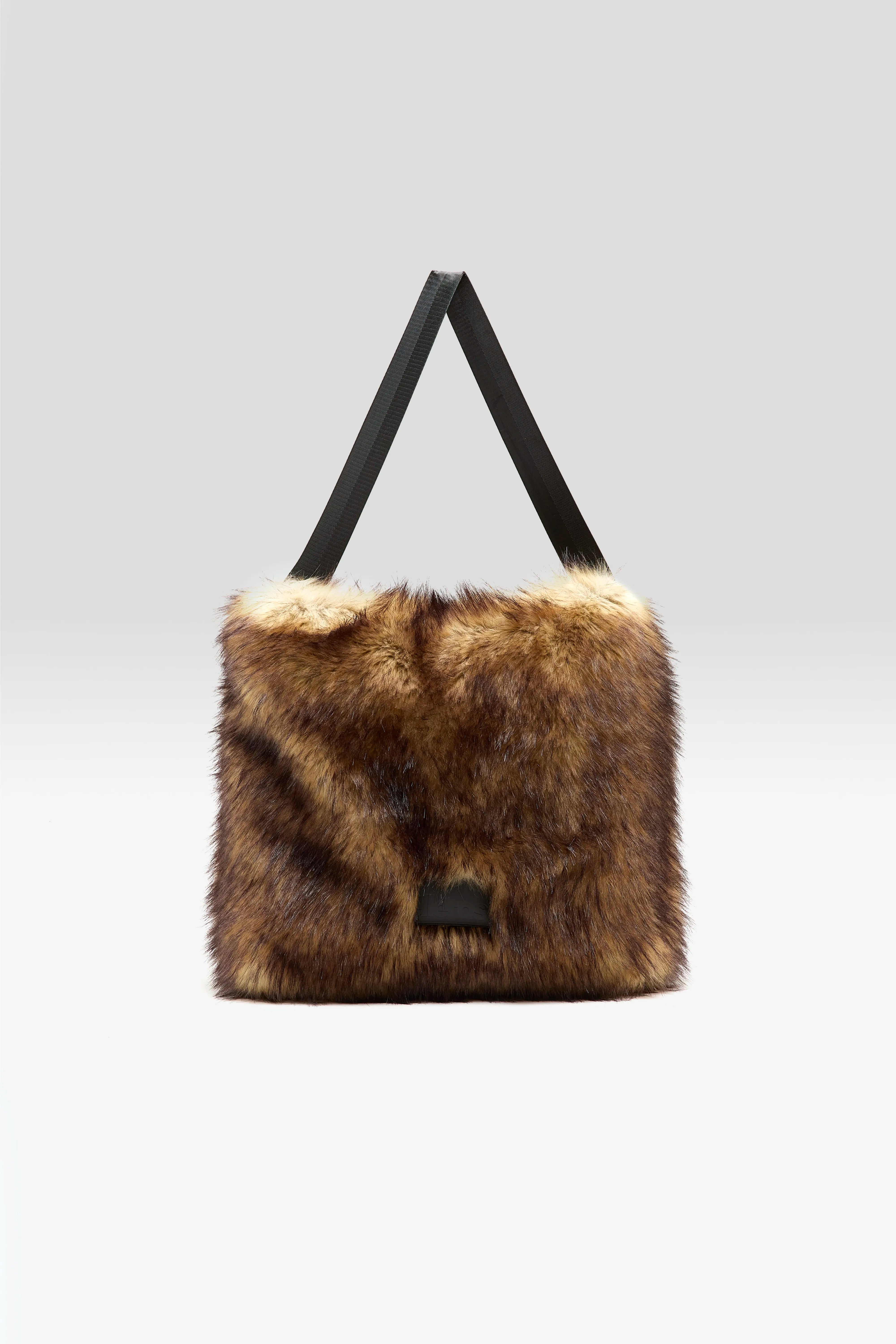 Faux fur shoulder bag for women | Bellerose