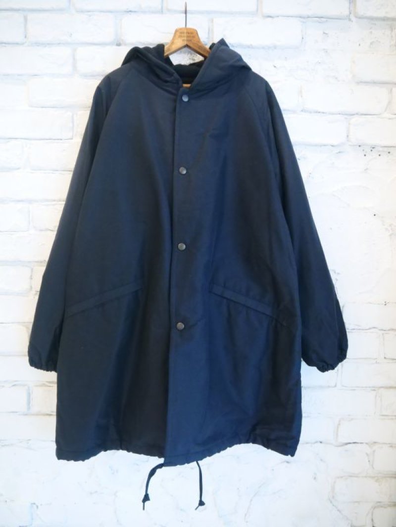 COMOLI コットンシルクフーデッドコート