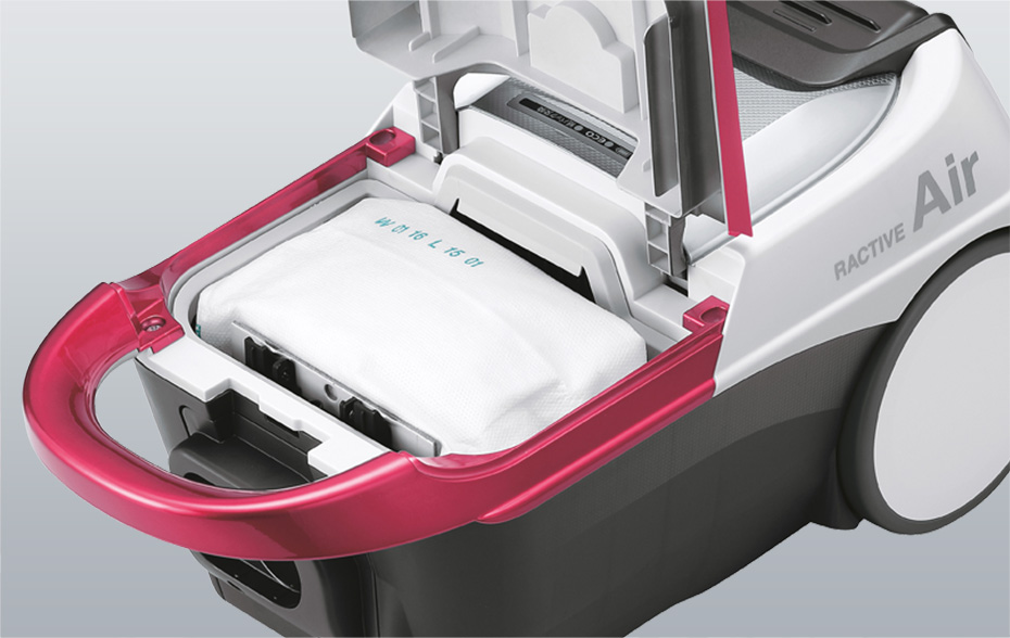 シャープ 自走式ブラシ搭載 紙パック式掃除機 EC-AP500 軽い