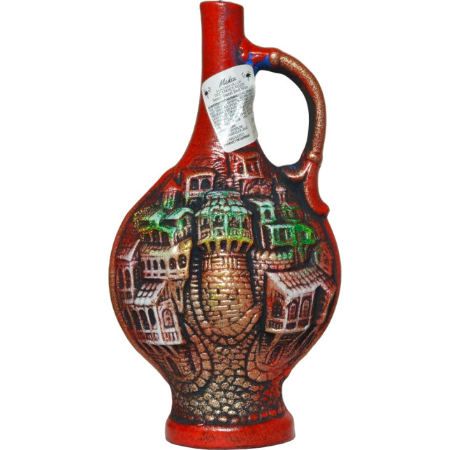 medea-alazanis-valley-red-old-