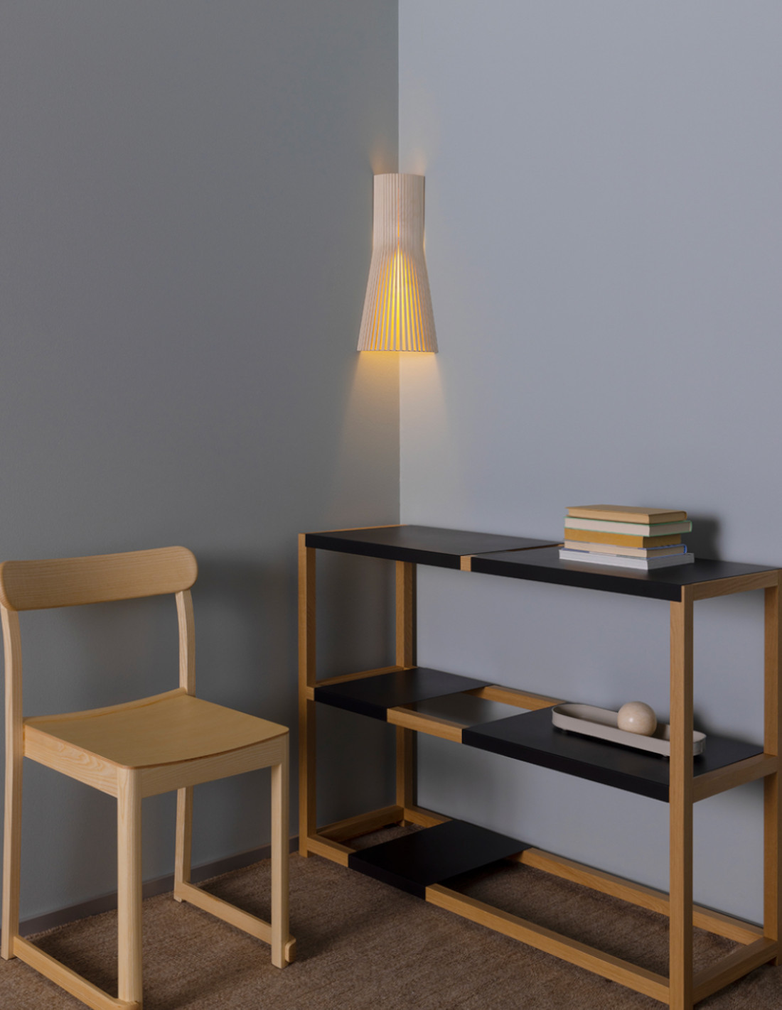 Eckleuchte Secto small 4237 von Secto| betz-designmöbel.ch