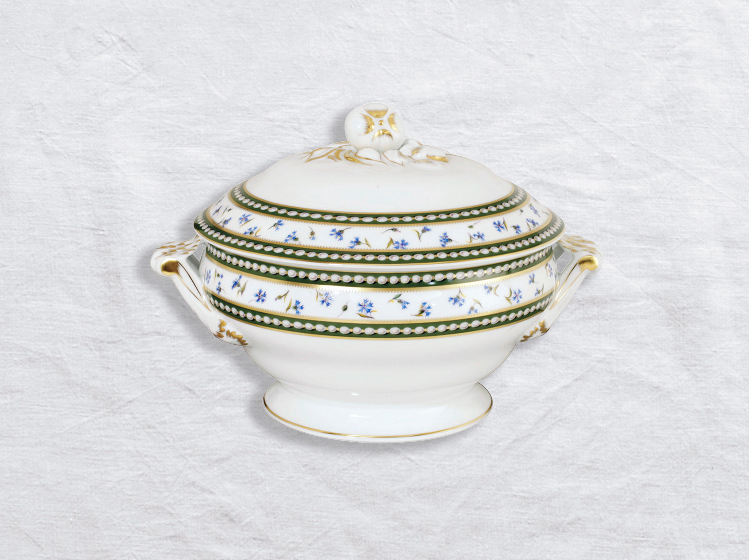 MarieAntoinette_Soupiere.jpg?