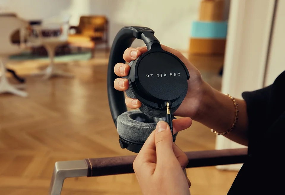 DT 270 PRO - beyerdynamic (ベイヤーダイナミック）