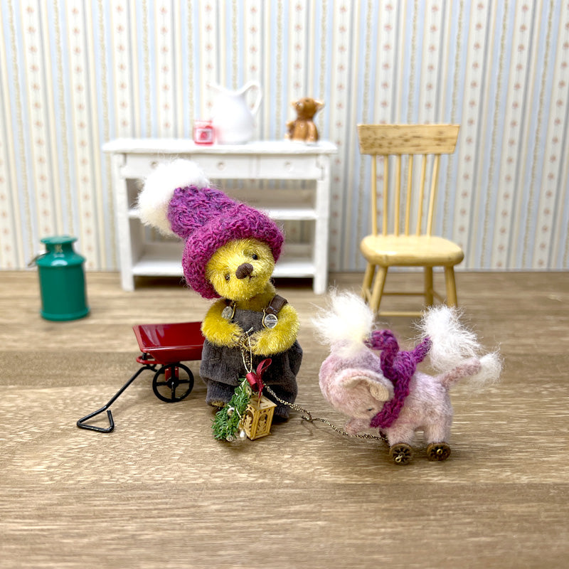 Saeri Bear 小町さえり – Bear Fruit Café