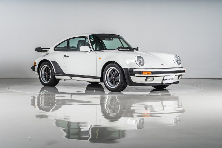 1989 PORSCHE 911 TURBO | 株式会社BINGO