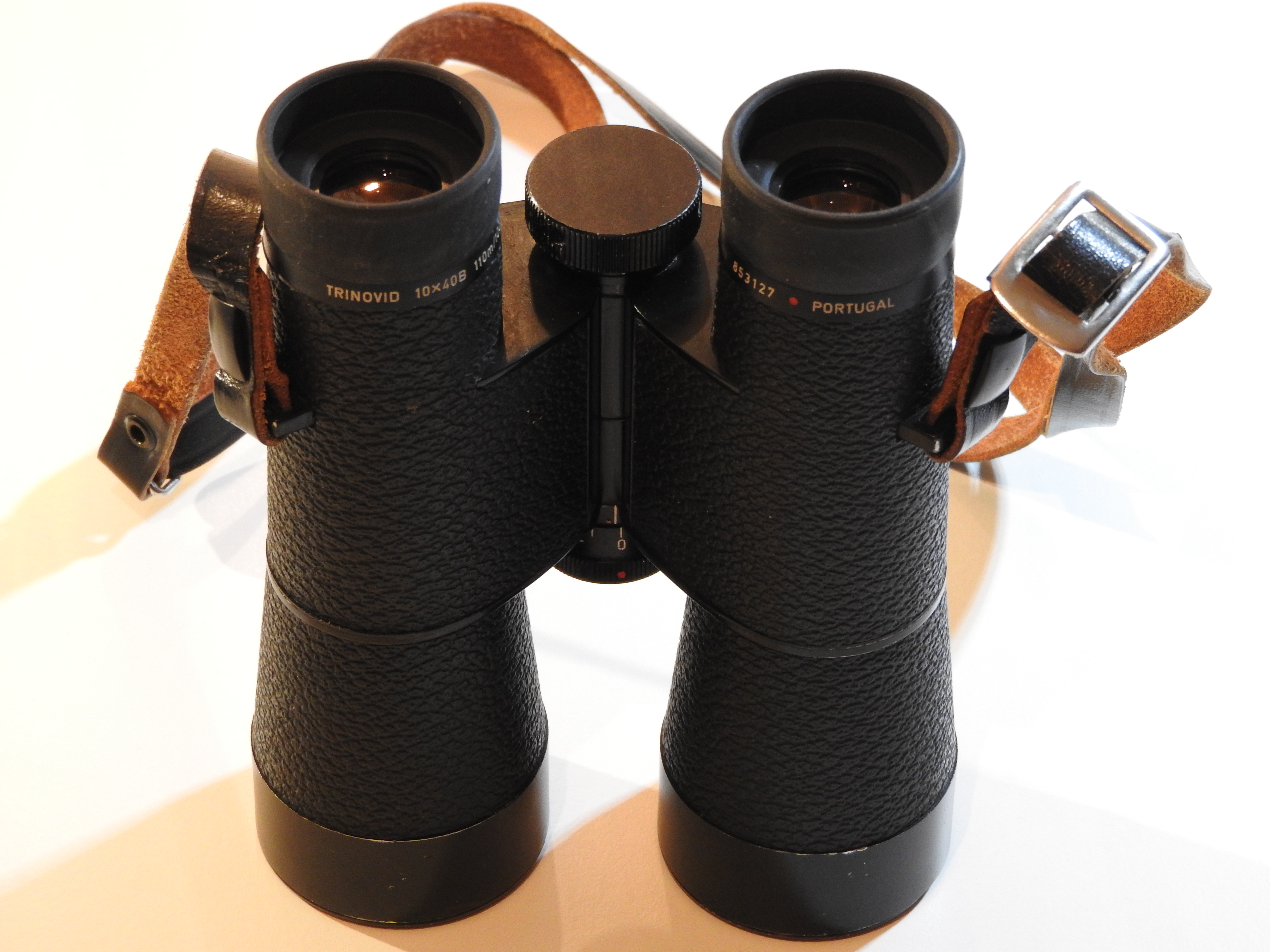 Leica “Leitz” Trinovid 10x40B – Binoculars Today