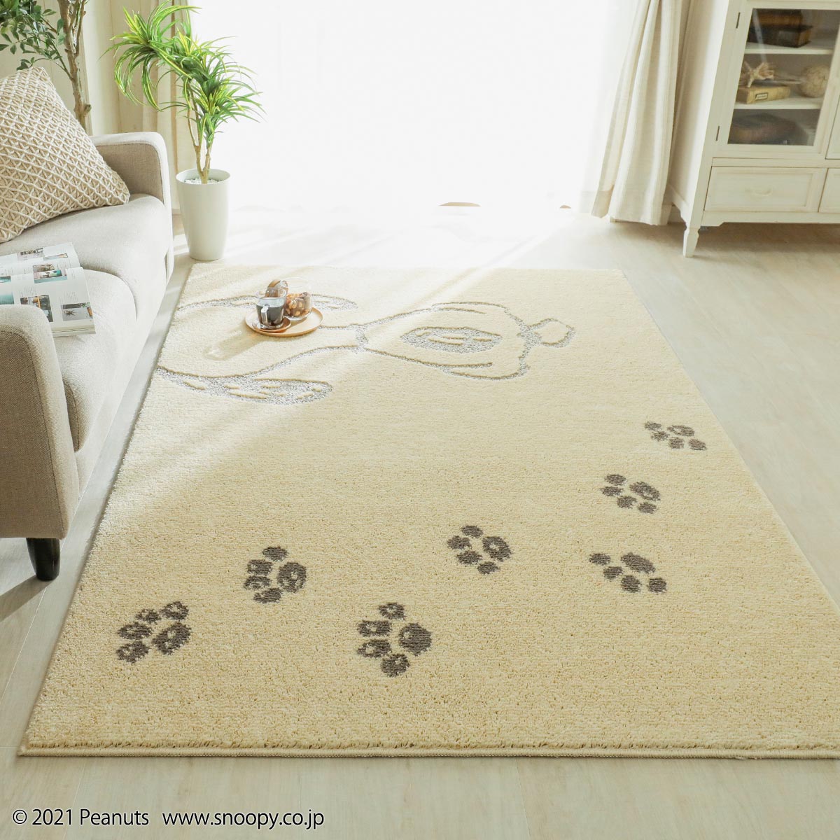 大人気♪スヌーピーシリーズ！大人かわいいウッドストック柄ラグ