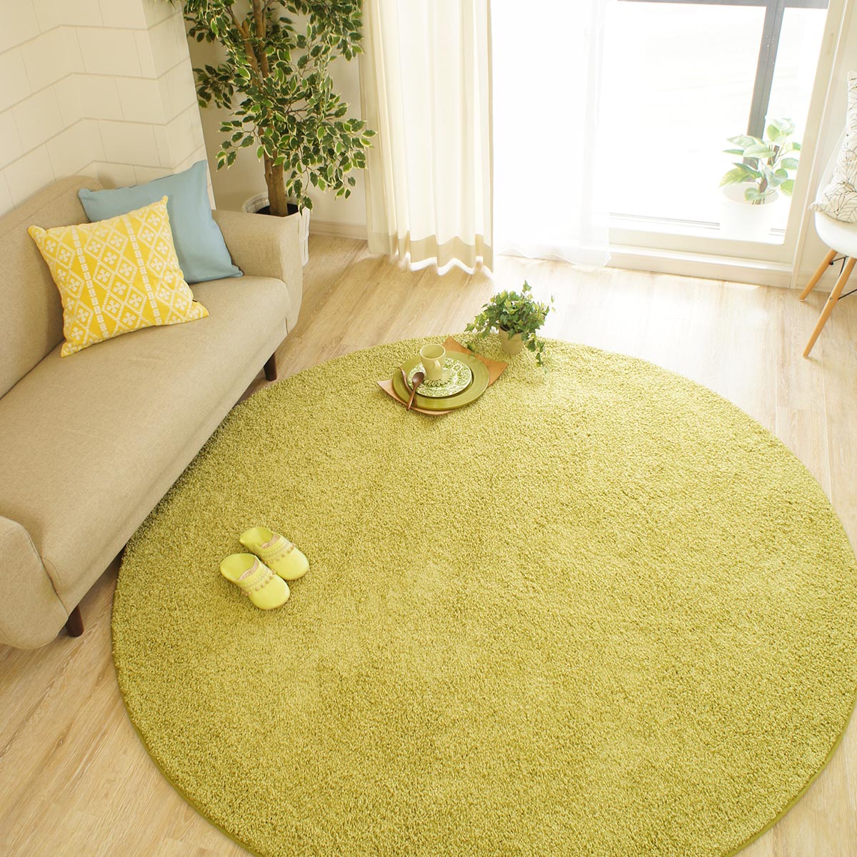 大人気！高級ナイロン素材100％のツイストシャギー円形ラグ