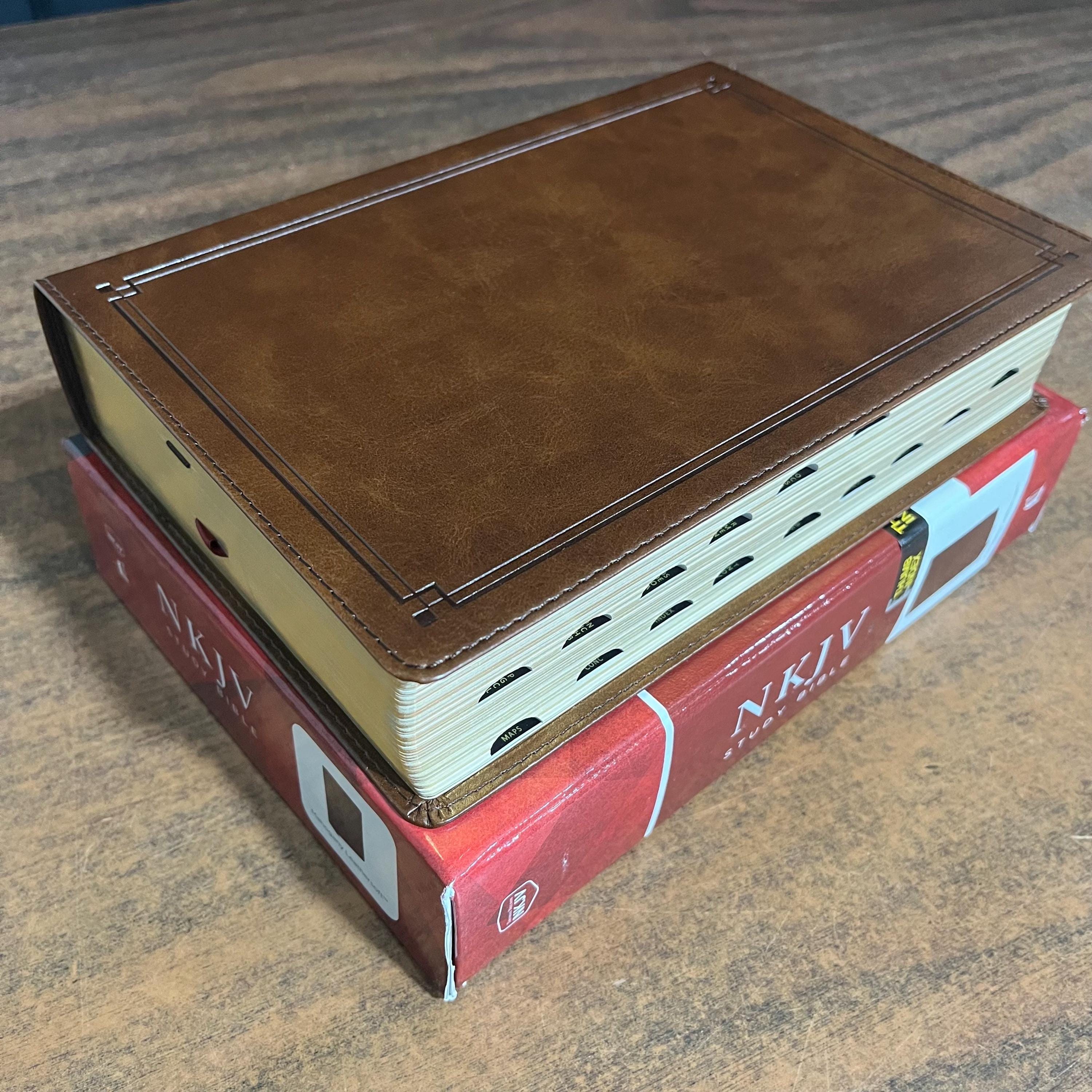 Personalized NKJV Study Bible Thumb Indexed - Mahogany LeatherSoft