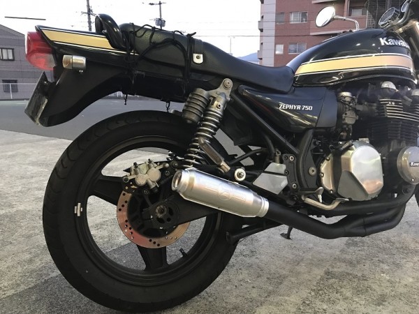 やっぱりゼファーにはモナカが似合う！ | バイク・カスタム | バイク