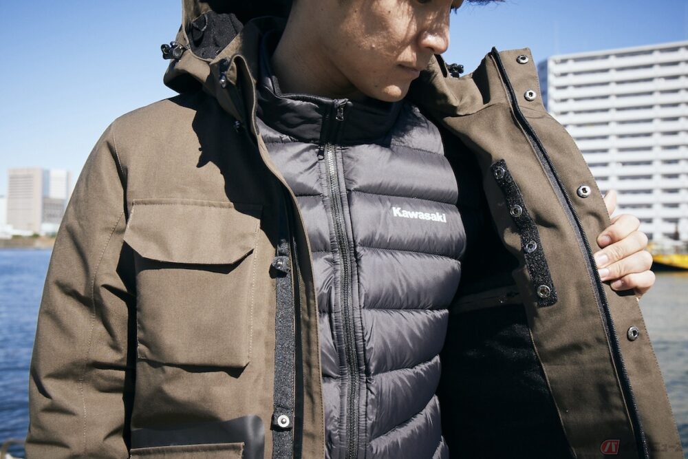 バイクメーカーとウエアメーカーのコラボアイテムが今アツい