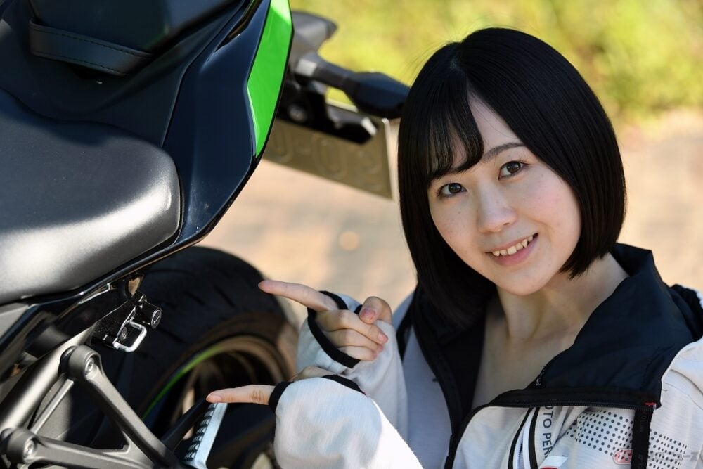 夜道雪のちょっと寄り道」 夢にまでみたカワサキのニーハン4発、Ninja