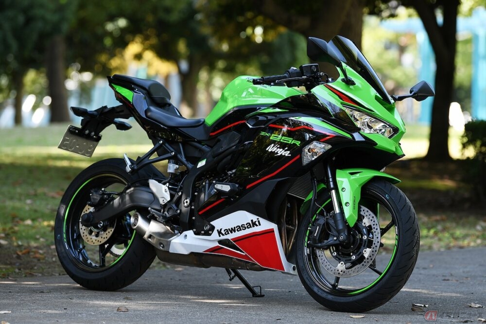 夜道雪のちょっと寄り道」 夢にまでみたカワサキのニーハン4発、Ninja