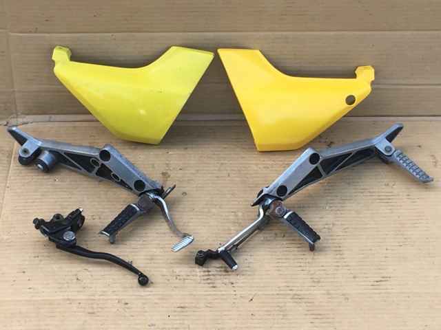 ZRX400の純正パーツが入荷しました。 | バイクパーツのジャンクボックス