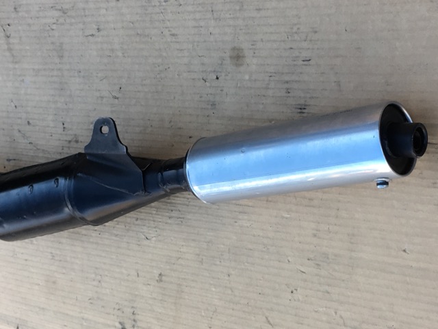 売約済み】RZ250Rの純正マフラーが入荷しました。 | バイクパーツの