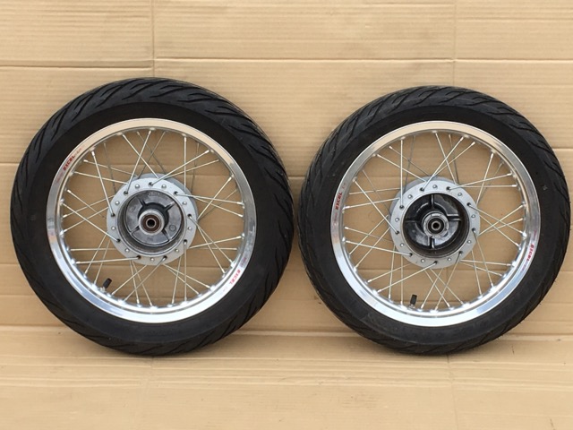 売約済み】リトルカブの前後ホイールが入荷しました。 | バイクパーツ