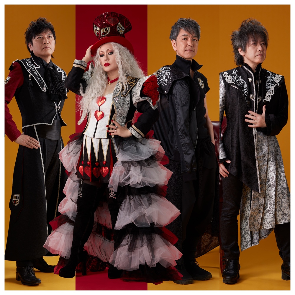 新しいアーティスト写真と、6月11日発売のアルバムのジャケット写真