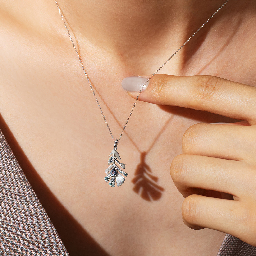 Tales of Her】ベキリーブルーガーネット×マルチカラージュエル PT