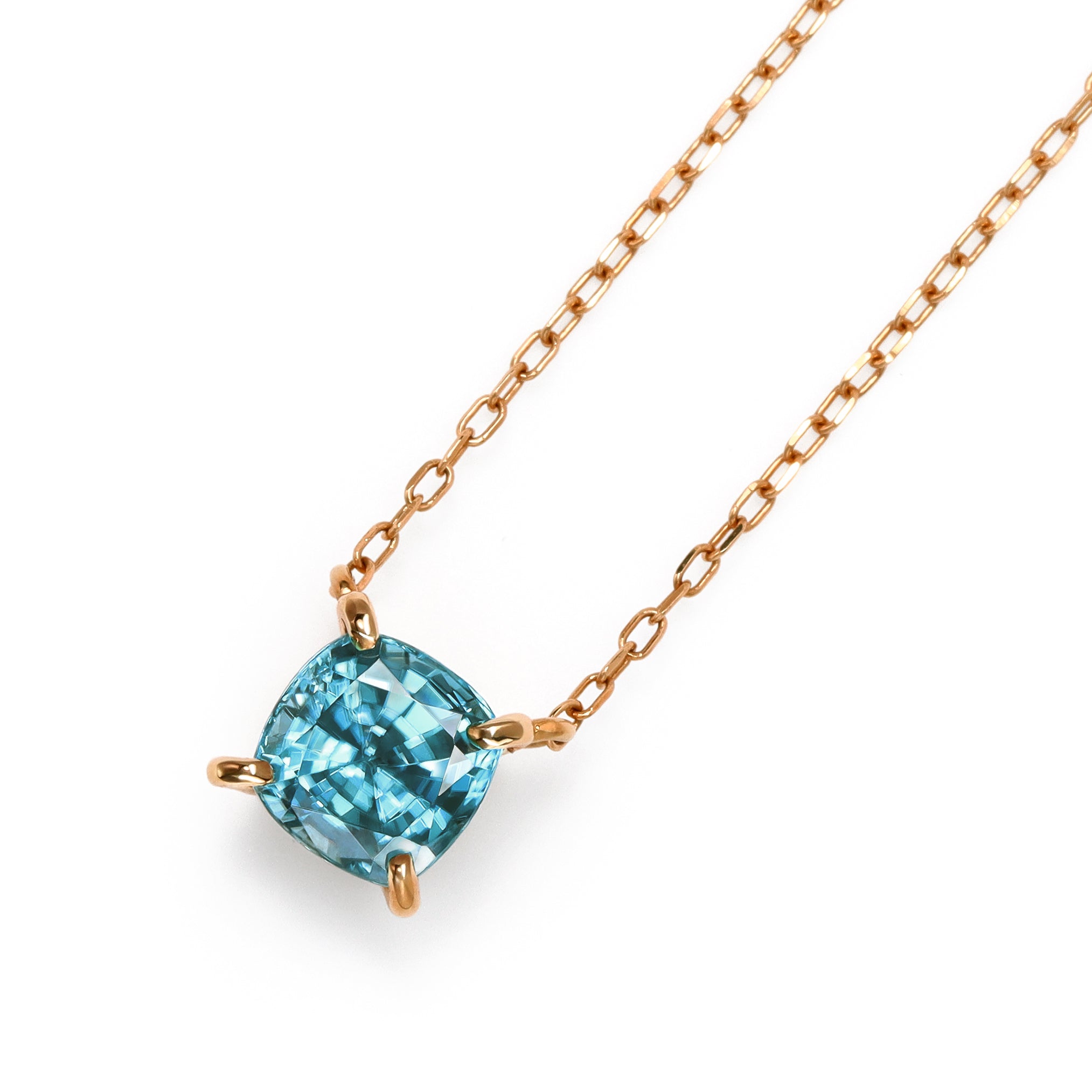 ビズー公式】ブルージルコン クッションカット K18 ネックレス セラム