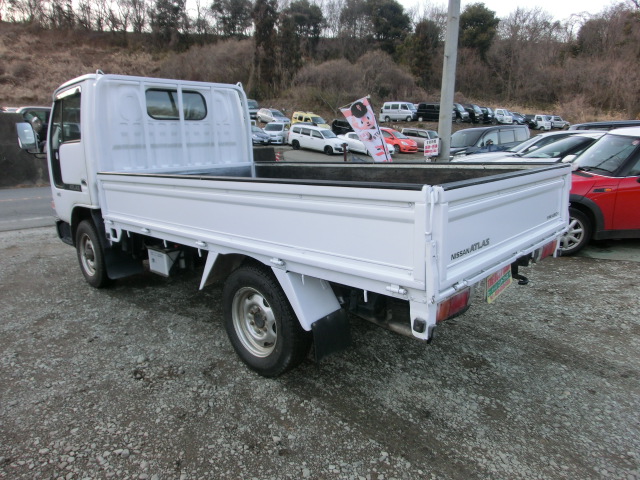 日産 / アトラストラック / DX パートタイム4WD ディーゼル