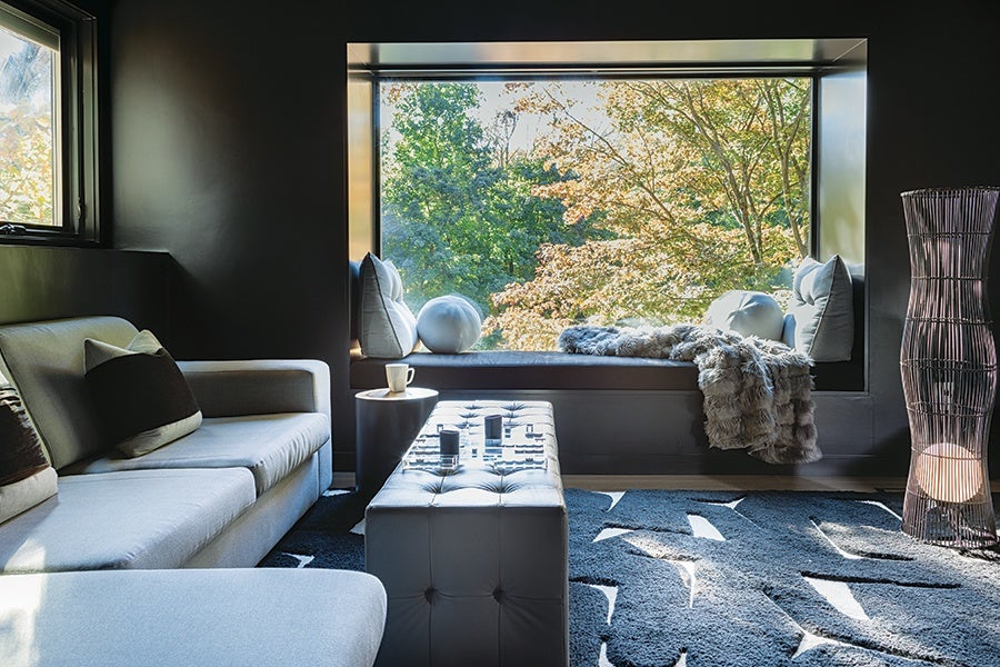 This Lexington Home Makes a Case for Painting Everything Black