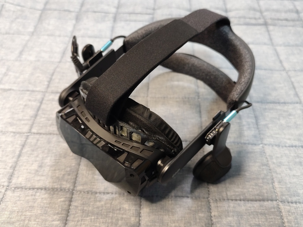 Bigscreen BeyondにValve Indexのストラップとスピーカーを取り付ける