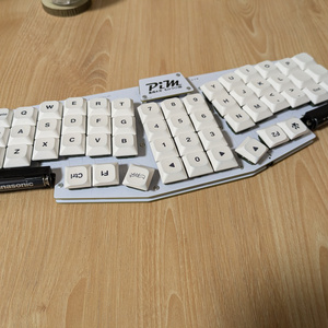 無線キーボード Zonkey(マットブラック） - zonkey(Goya) - BOOTH