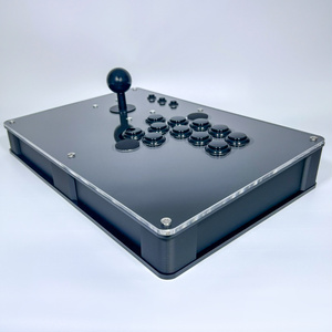 Iris中型ケース - くろまき工房 - BOOTH