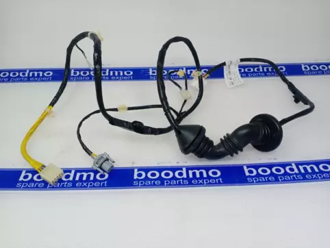 WIRING HARNESS CO-DRIVER DOOR: MAHINDRA 1801CAA12841N