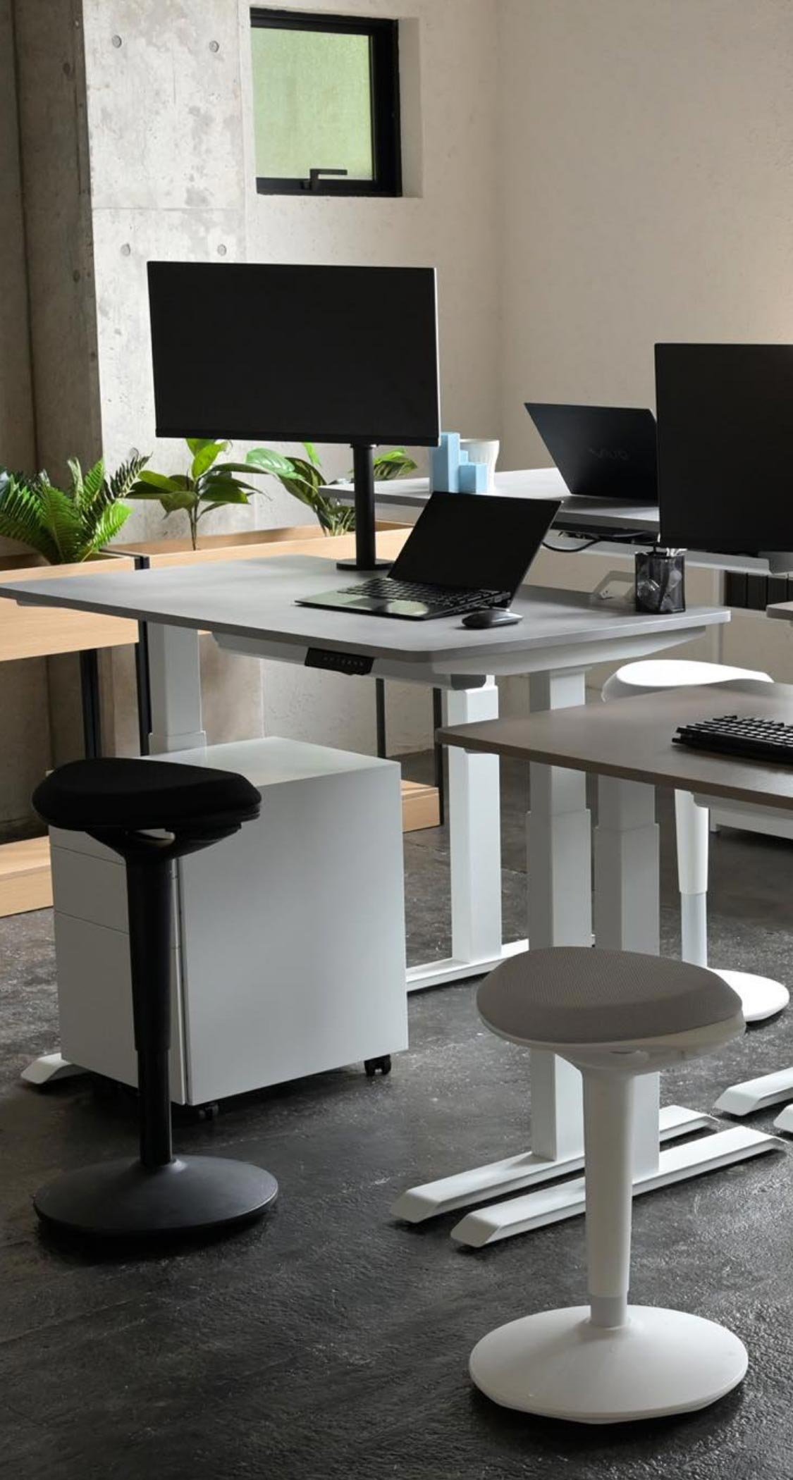 山善の電動昇降デスク - スタンダード｜スタンダードモデル紹介ページ