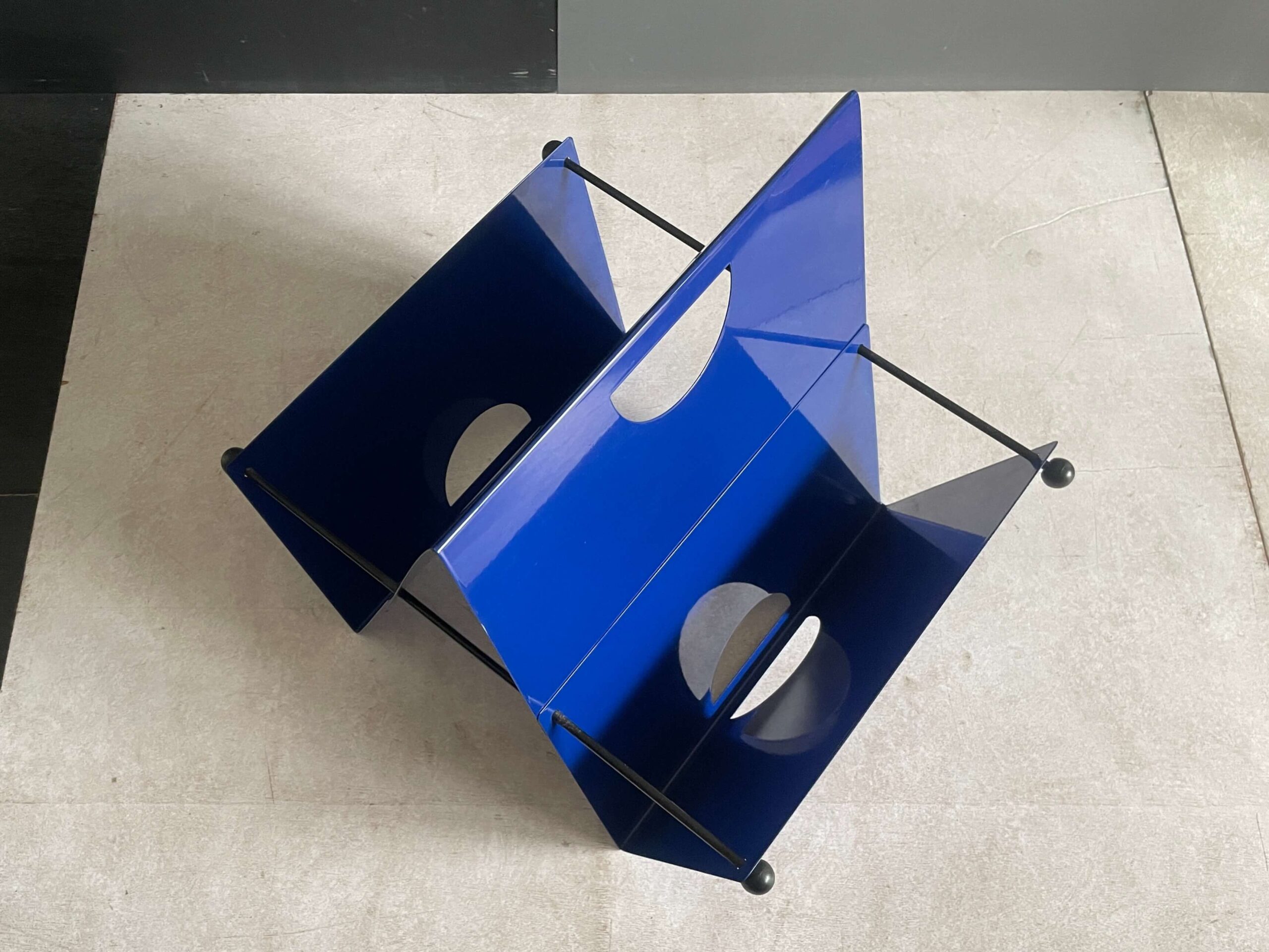 No.10616「マガジンラック：ポストモダン」42×34cm SOLD | ボルト