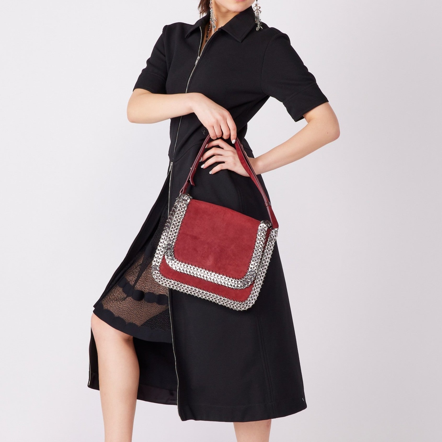 正規品・送料無料】Paco Rabanne / leather and metal shoulder bag