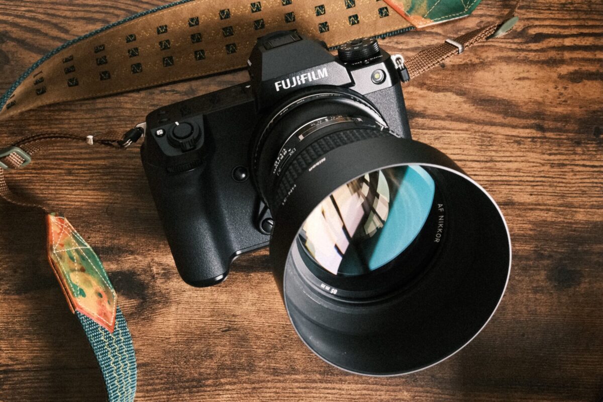GFX × オールドレンズ。「AF Nikkor 85mm F1.4 D (IF)」 | BORN SURE blog