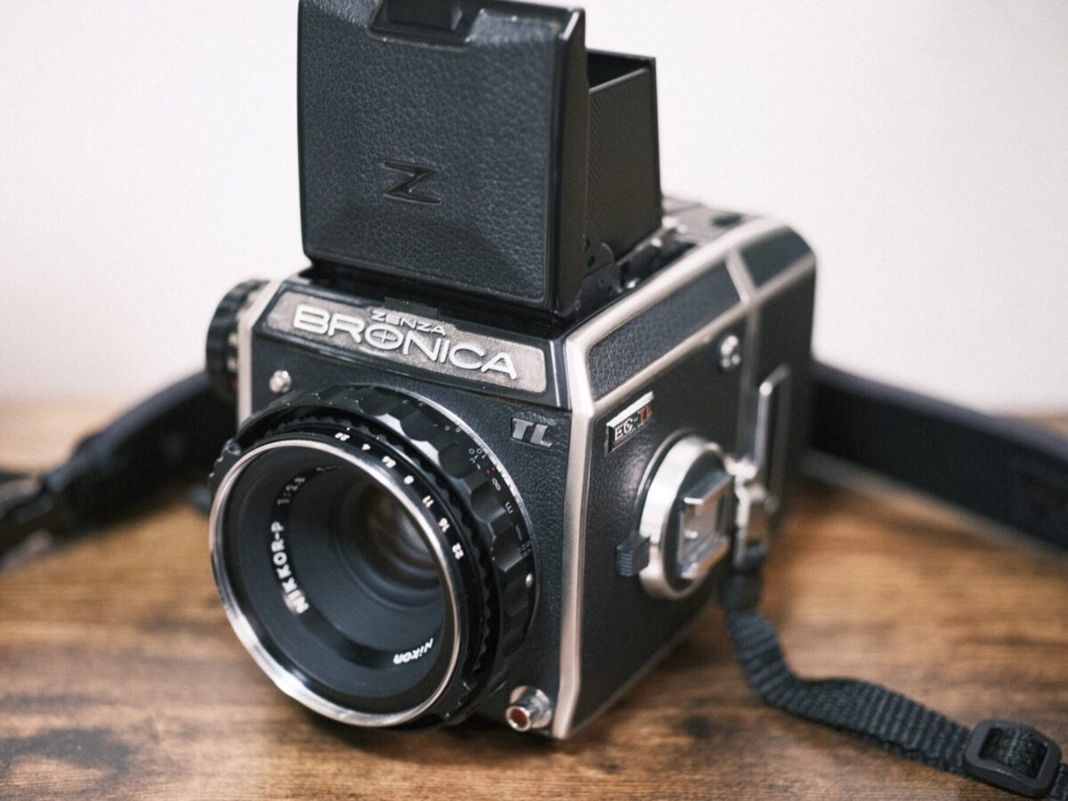 フィルムカメラレビュー。「ZENZABRONICA EC-TL」 | BORN SURE blog