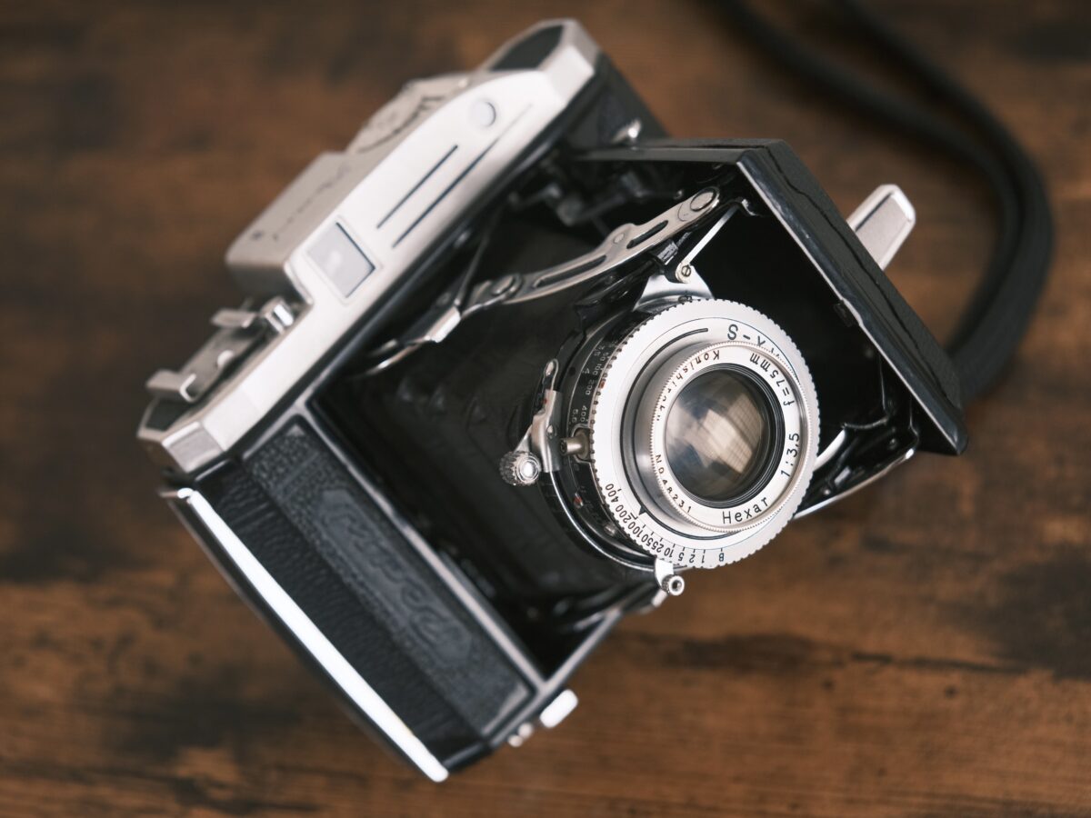 フィルムカメラレビュー。「小西六 Pearl IIb」 | BORN SURE blog