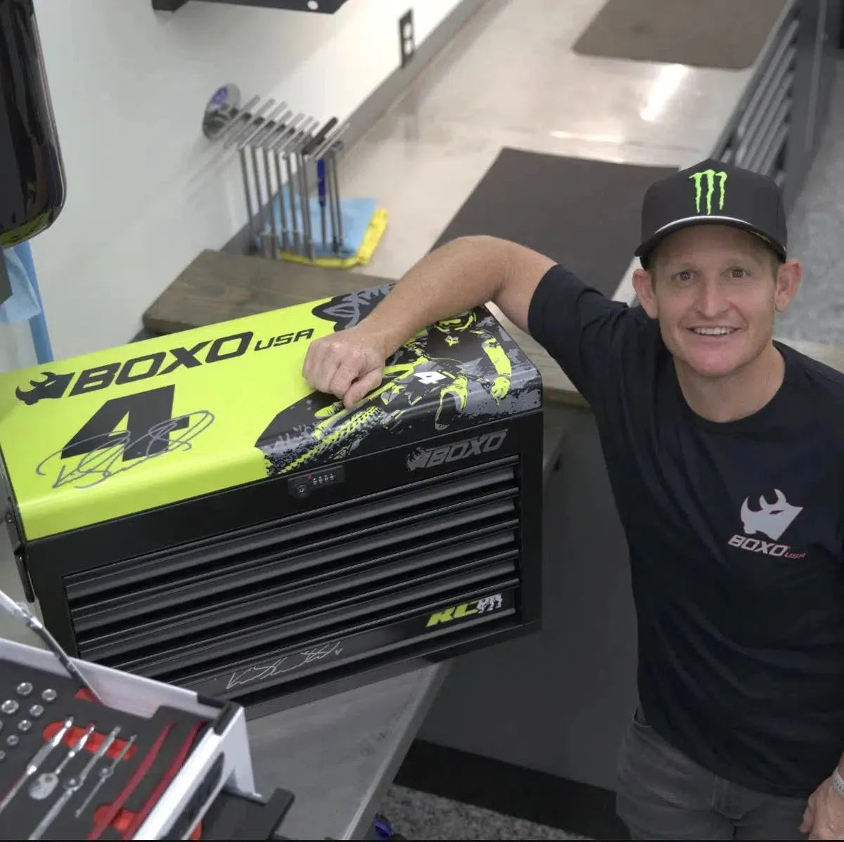 MotoBox | Ricky Carmichael 26